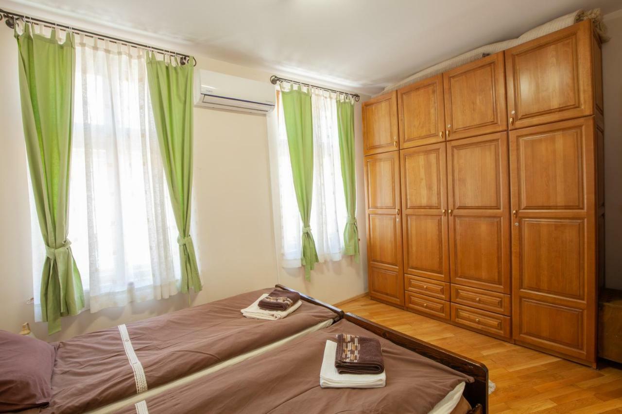 Time Traveling Apartment Sofia City Екстер'єр фото
