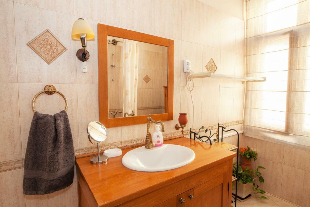Time Traveling Apartment Sofia City Екстер'єр фото